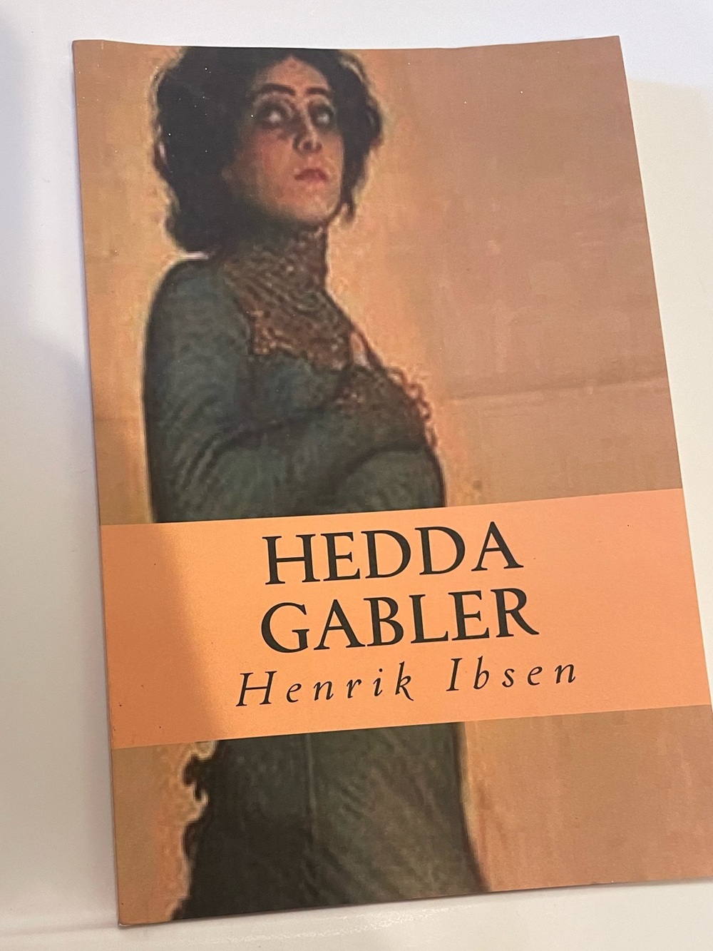 Hedda Gabler by Henrik Ibsen - Paperback